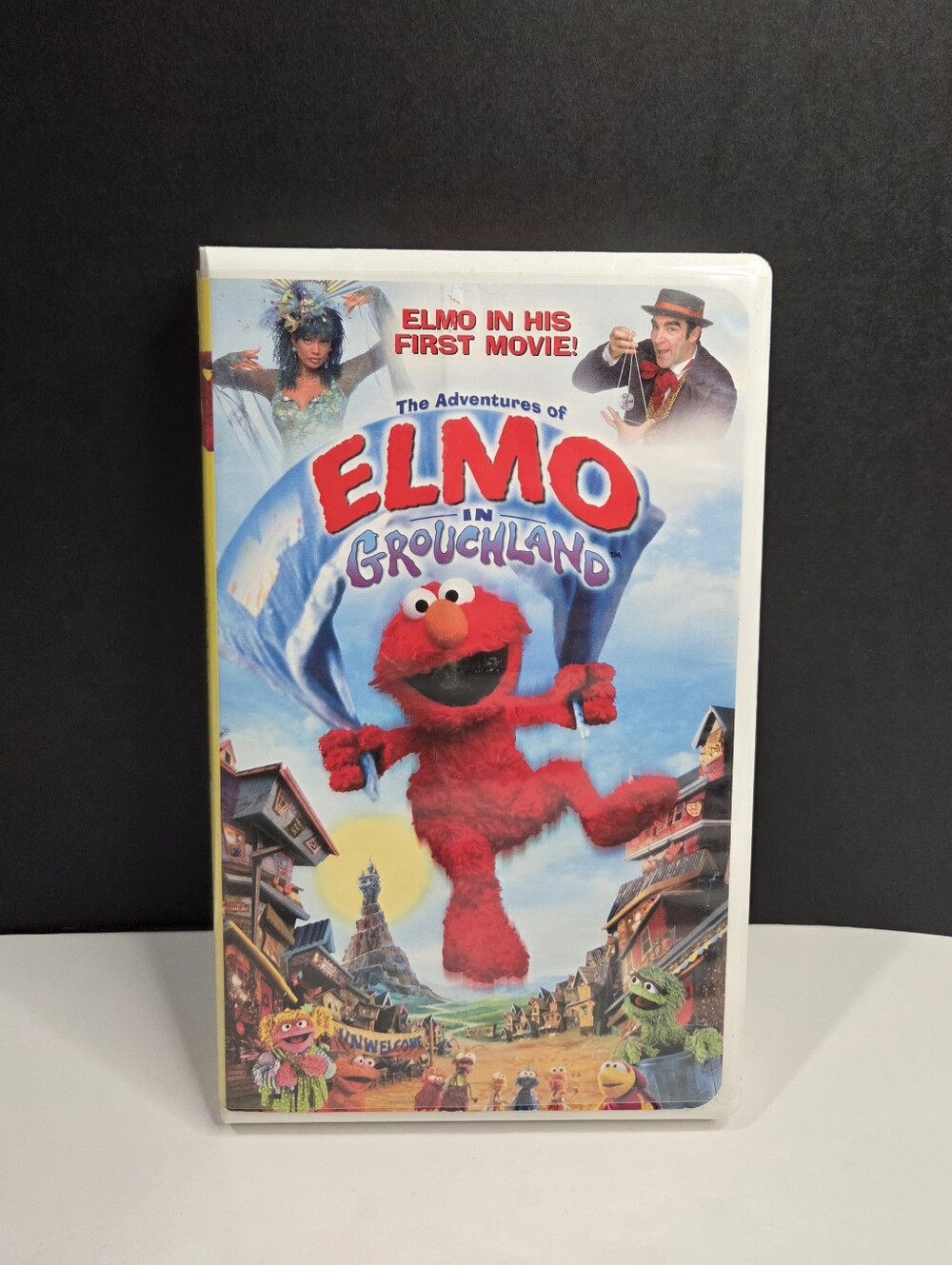 Sesame Street: The Adventures of Elmo in Grouchland VHS Clamshell 1999 - Works
